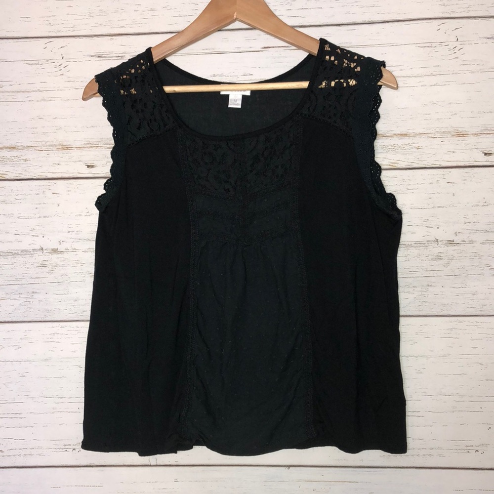 🌻Charming Charlie Black Lace/ Polka Dot Tank Top